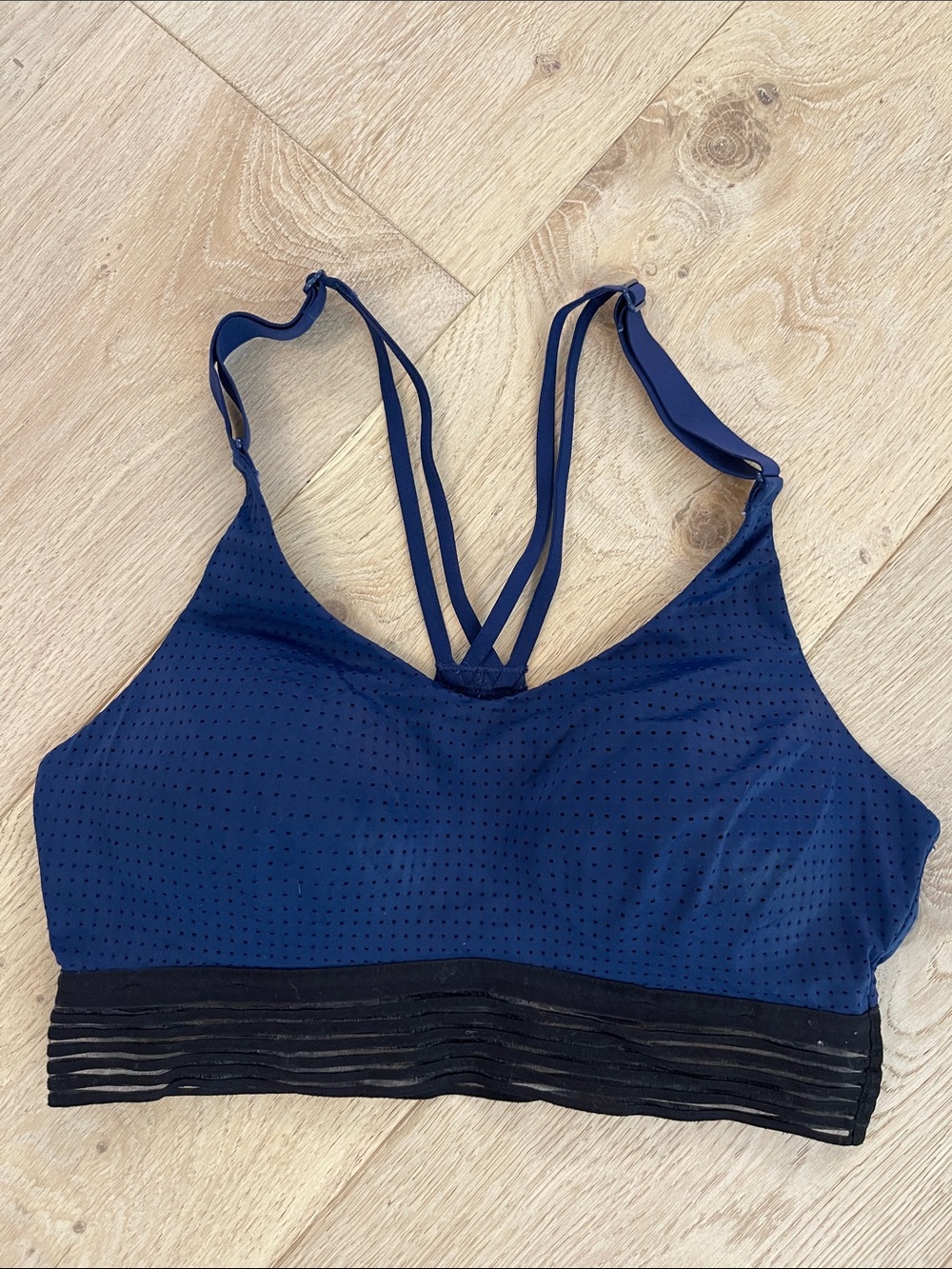 VICTORIA SPORT Navy Strappy Perforated Bra With Sheer Band 34B